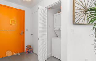 1-bedroom apartments in condo 95 m² in Miami for $825,000