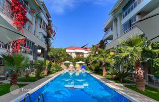 4-bedroom penthouse 160 m² in Kemer for 15,548,000 TRY