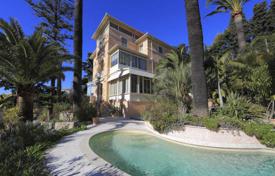 Renovated villa with stunning sea views in Sanremo, Liguria, Italy for 3,900,000 €