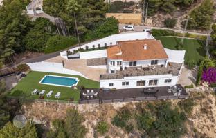 4-bedroom villa 452 m² in Calpe for 899,000 €