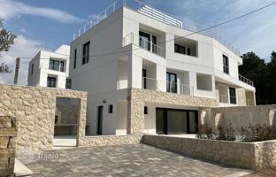 4-bedroom apartment 138 m² in Zadar County for 800,000 €