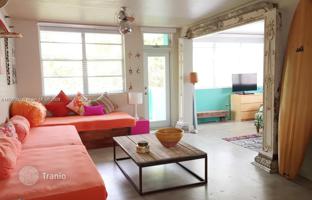1-bedroom apartments in condo 59 m² in Ocean Drive for $599,000