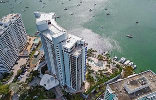 2-bedroom apartments in condo 111 m² in Island Avenue for $930,000