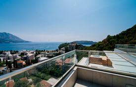 Luxurious three bedroom penthouse 233 m² with a panoramic view of the sea in a new complex, Becici-Budva for 700,000 €