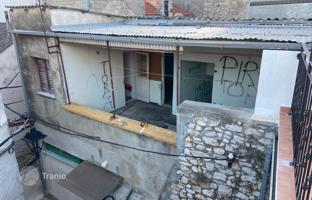 4-bedroom house 136 m² in Pirovac for 209,000 €