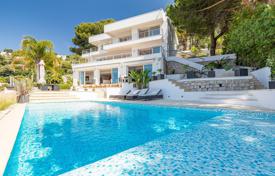 Contemporary villa offering fantastic views for 6,950,000 €