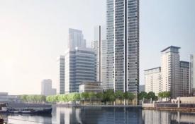 Luxury apartment in a new residence with a swimming pool, restaurants and a panoramic view of the city, in the heart of Canary Wharf, London for £1,100,000