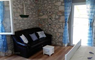 6-room house 277 m² in Zadar County for 377,000 €