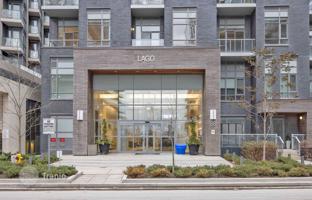 2-bedroom apartment in Etobicoke for C$852,000