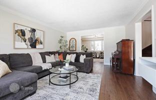 11-bedroom house in Scarborough for C$2,192,000