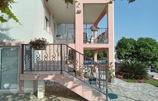 5-bedroom house 170 m² in Dobra Voda for 450,000 €