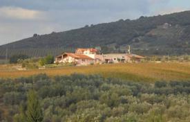 Two-storey villa with a large plot in Montecchio, Umbria, Italy for 900,000 €