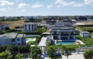 7-bedroom villa 650 m² in Büyükçekmece for 86,669,000 TRY