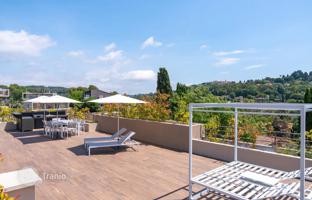 3-bedroom penthouse in Mougins for 1,080,000 €