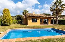 Terraced house – Sant Vicenç de Montalt, Catalonia, Spain for 800,000 €