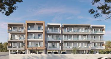 Residence with a swimming pool close to a beach, in a prestigious area of Paphos, Cyprus