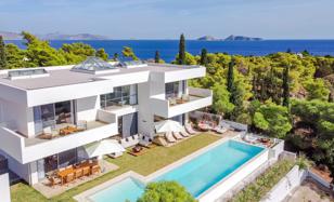 Magnificent sunny villa with 2 pools just 500 m from the sea, Kranidi, Peloponnese, Greece for 2,700,000 €