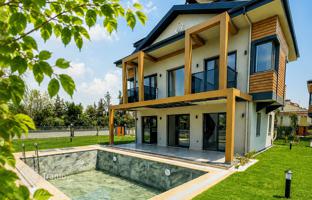 4-bedroom villa 200 m² in Fethiye for 25,676,000 TRY