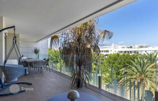 New furnished apartment in San Pedro Alcántara, Málaga, Spain for 1,075,000 €