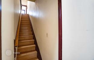 15-bedroom house in Old Toronto for C$1,920,000