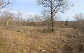 Building land Grožnjan for 72,000 €