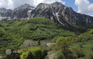 Plot with panoramic mountain views in Lipovo, Kolasin, Montenegro for 332,000 €