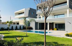 Modern villa with sea views for 1,500,000 €