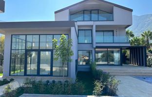 5-bedroom villa 400 m² in Fethiye for 52,576,000 TRY