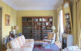 3 bedroom apartments for sale in Madrid. Fantastic apartment located in a representative building of 1880. In perfect condition near Palacio. 3 bedroom apartments for sale in Madrid. Fantastic apartment located in a representative building of 1880. In perfect condition near Palacio.