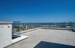 3-bedroom penthouse in Limassol for 750,000 €