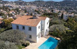 4-bedroom cottage in Cannes for 1,590,000 €