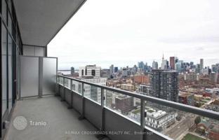 5-bedroom apartment in Sumach Street for C$1,065,000