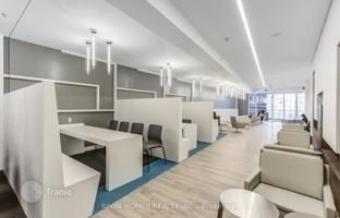 5-bedroom apartment in Dundas Street East for C$784,000