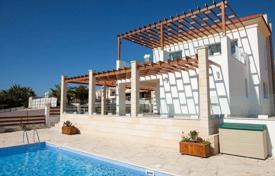 Five bedroom villa in Paphos, Coral Bay for 2,500,000 €