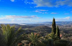 5-bedroom villa in Grasse for 2,200,000 €