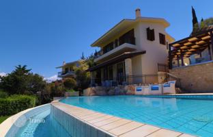 4-bedroom cottage 300 m² in Aphrodite Hills for 2,500,000 €
