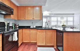 Apartment – Old Toronto, Toronto, Ontario,  Canada for C$896,000