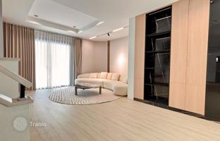 4-bedroom villa 218 m² in Pattaya for 319,000 €