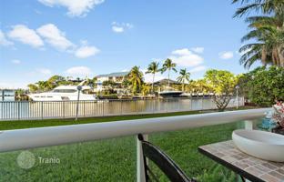2-bedroom apartments in condo 106 m² in North Miami Beach for $349,000