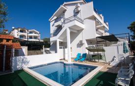 Elite cottage with a terrace, a pool and sea views, near the beach, Okrug Gornji, Split-Dalmatia County, Croatia for 750,000 €