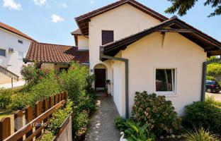 2-bedroom house 141 m² in Tivat city for 470,000 €