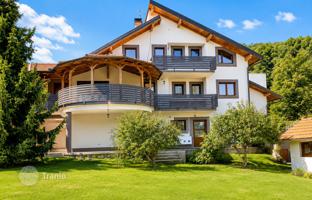 6-bedroom house 270 m² in City of Zagreb for 565,000 €
