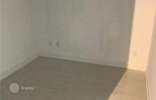 5-bedroom apartment in Western Battery Road for C$852,000
