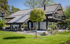 For sale modern house in Jurmala for 800,000 €