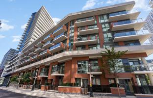 5-bedroom apartment in Old Toronto for C$940,000