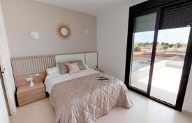 Exclusive villa with 3 bedrooms and private pool in San Pedro del Pinatar for 570,000 €