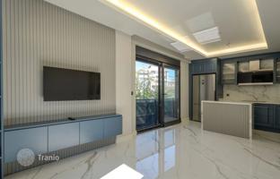 7-bedroom villa 400 m² in Bakırköy for 92,860,000 TRY