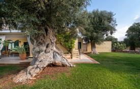 Renovated Sea View Masseria of 700 m² for sale 10 km from Ostuni for 2,500,000 €