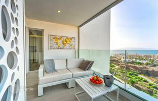3-bedroom apartment 104 m² in Playa Paraiso for 660,000 €