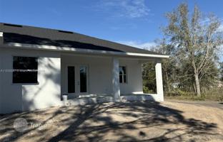3-bedroom house 169 m² in Lehigh Acres for $395,000